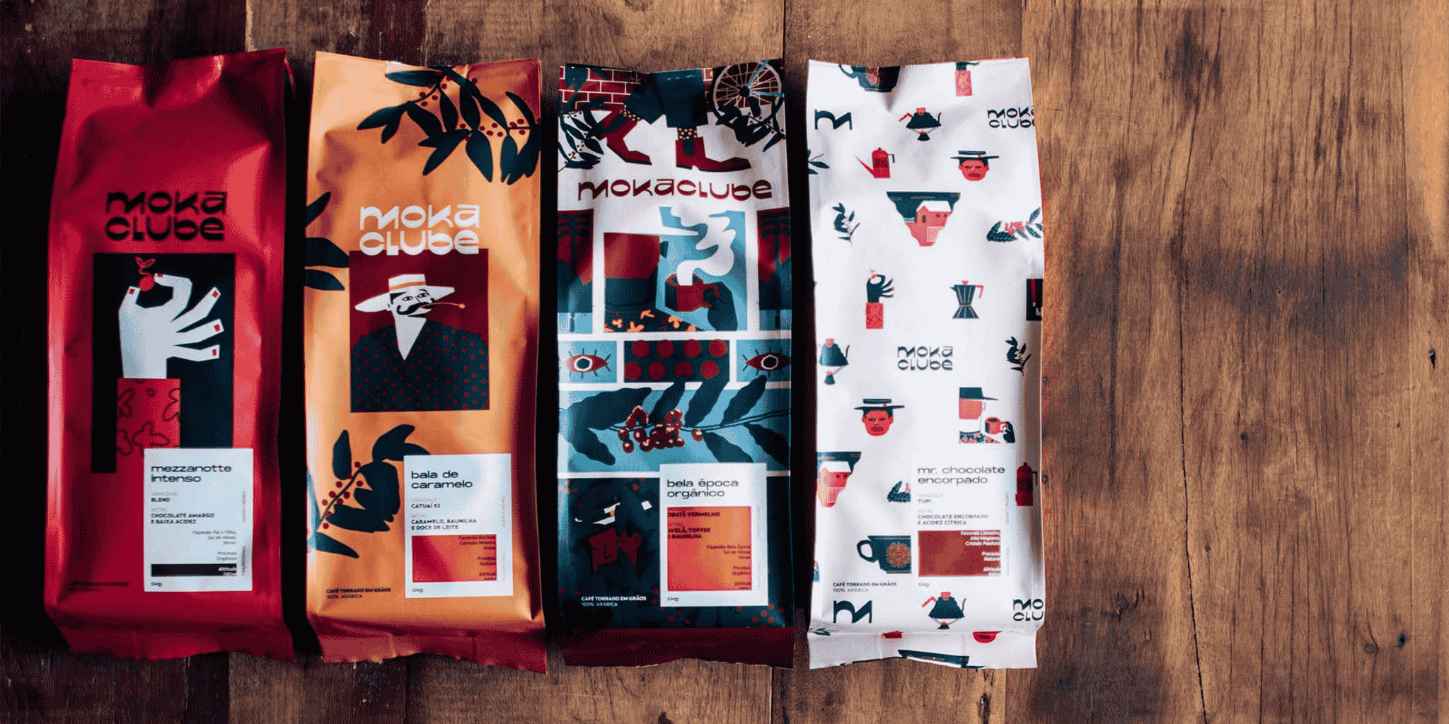 Máquina de espresso passando café