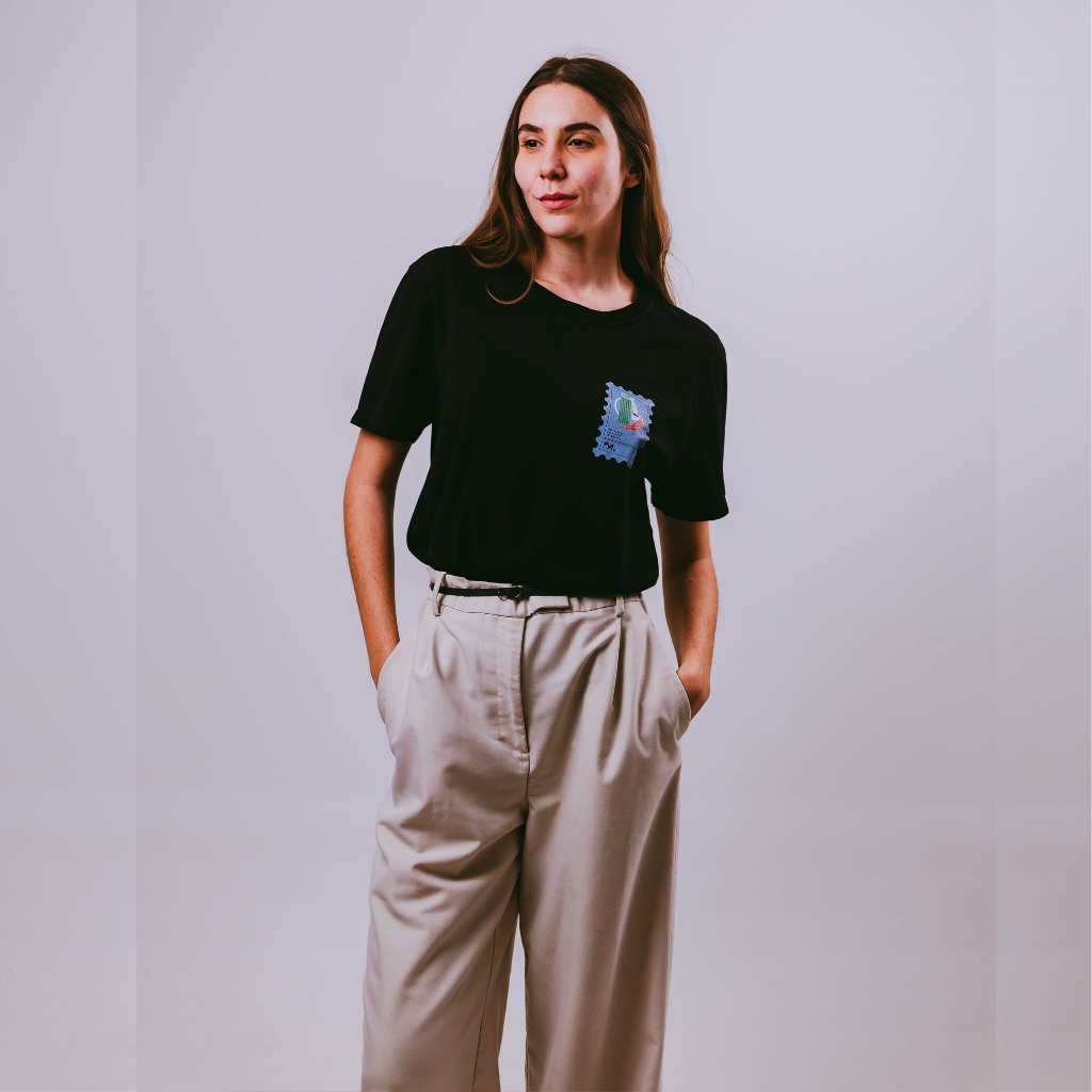 Camiseta Preta Selo - Coleção Expedição